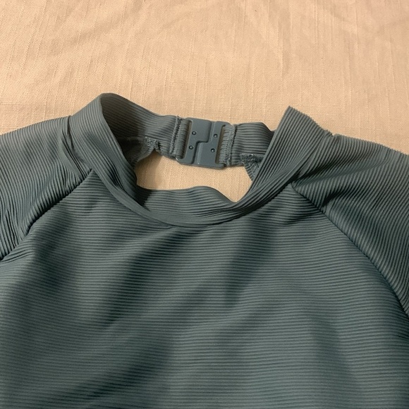 J.Crew Active ribbed long-sleeve one-piece bathing swim suit top 12 rush guard‎ - Picture 9 of 14